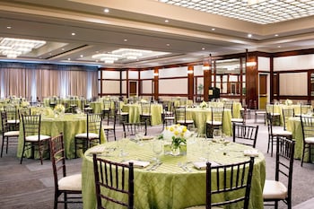 Meeting space at The Westin Long Beach