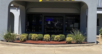 Days Inn by Wyndham Pearl/Jackson Airport