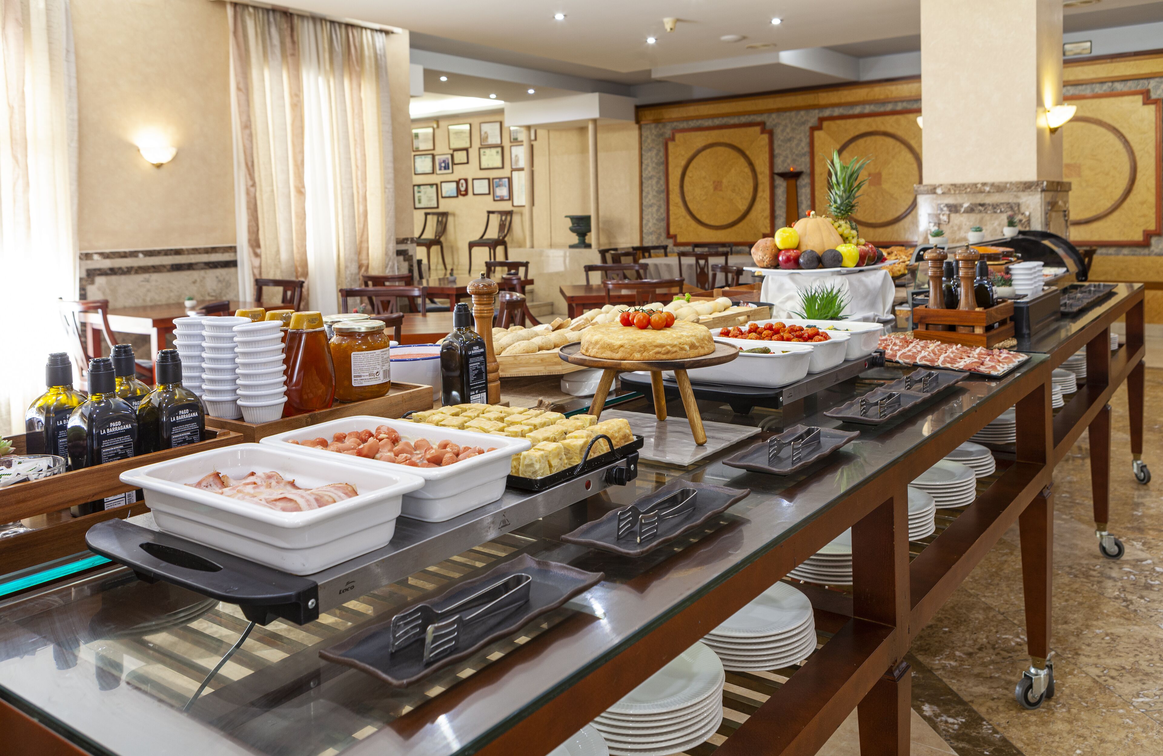 Daily buffet breakfast (EUR 14 per person)