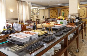 Daily buffet breakfast (EUR 14 per person)
