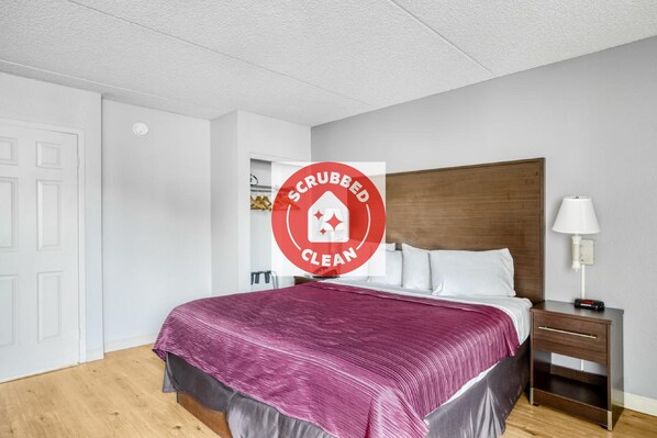 Suite, 1 chambre | Bureau, fer et planche à repasser, accès au Wi-Fi (inclus)