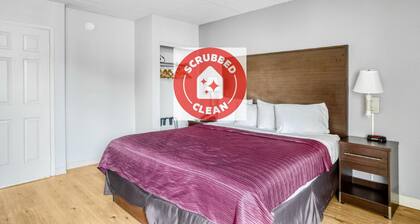 OYO Hotel Burlington South