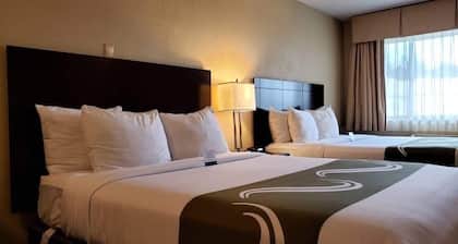 Quality Inn & Suites Vancouver - Hazel Dell