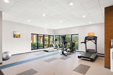 Sala de fitness. Comfort Inn Pocono Lakes Region