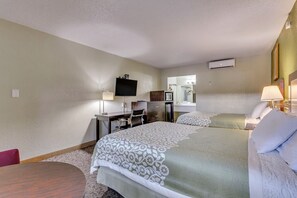 Double Room, 2 Double Beds