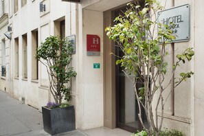 住宿正面