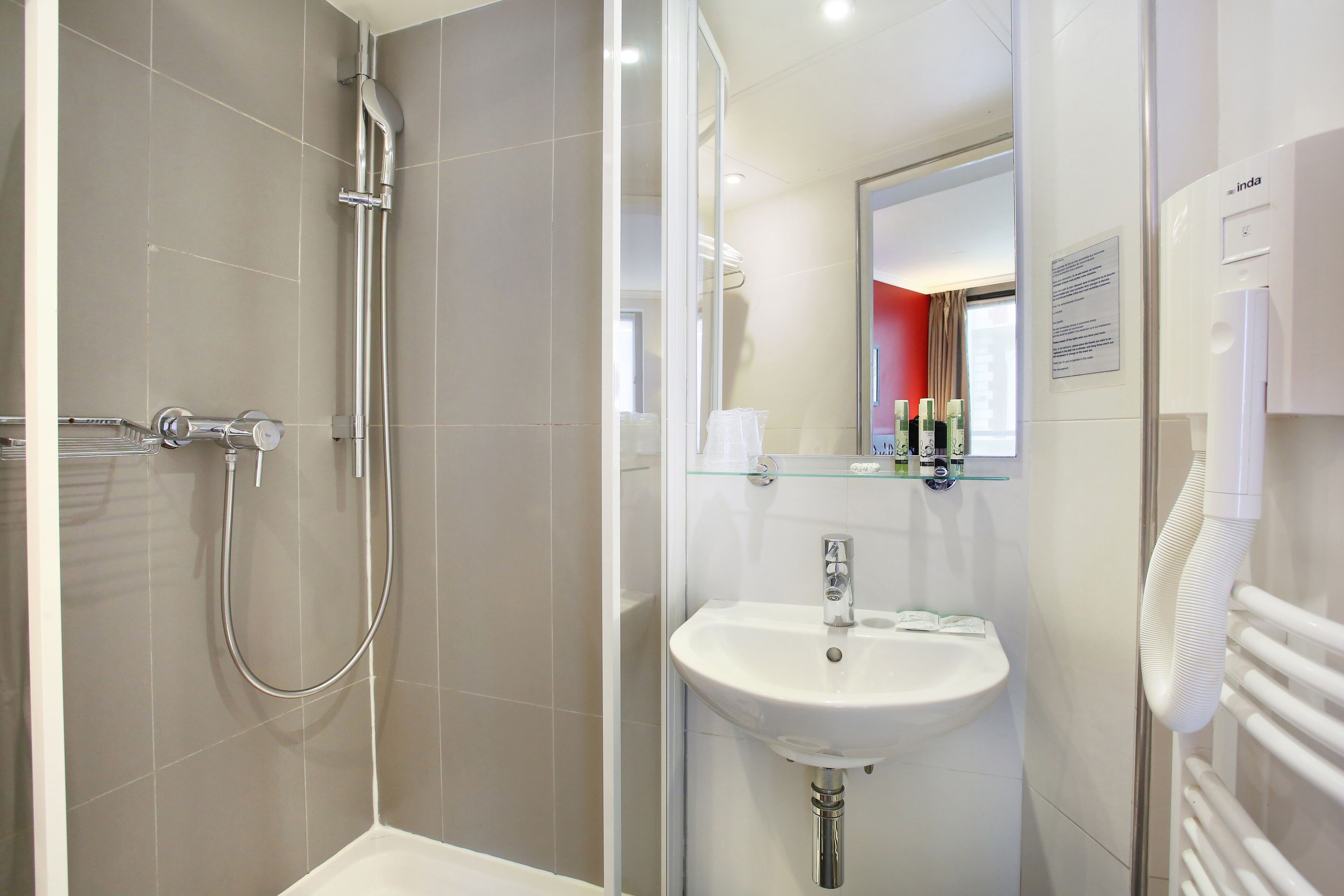 Photo - Hotel Eiffel Capitol