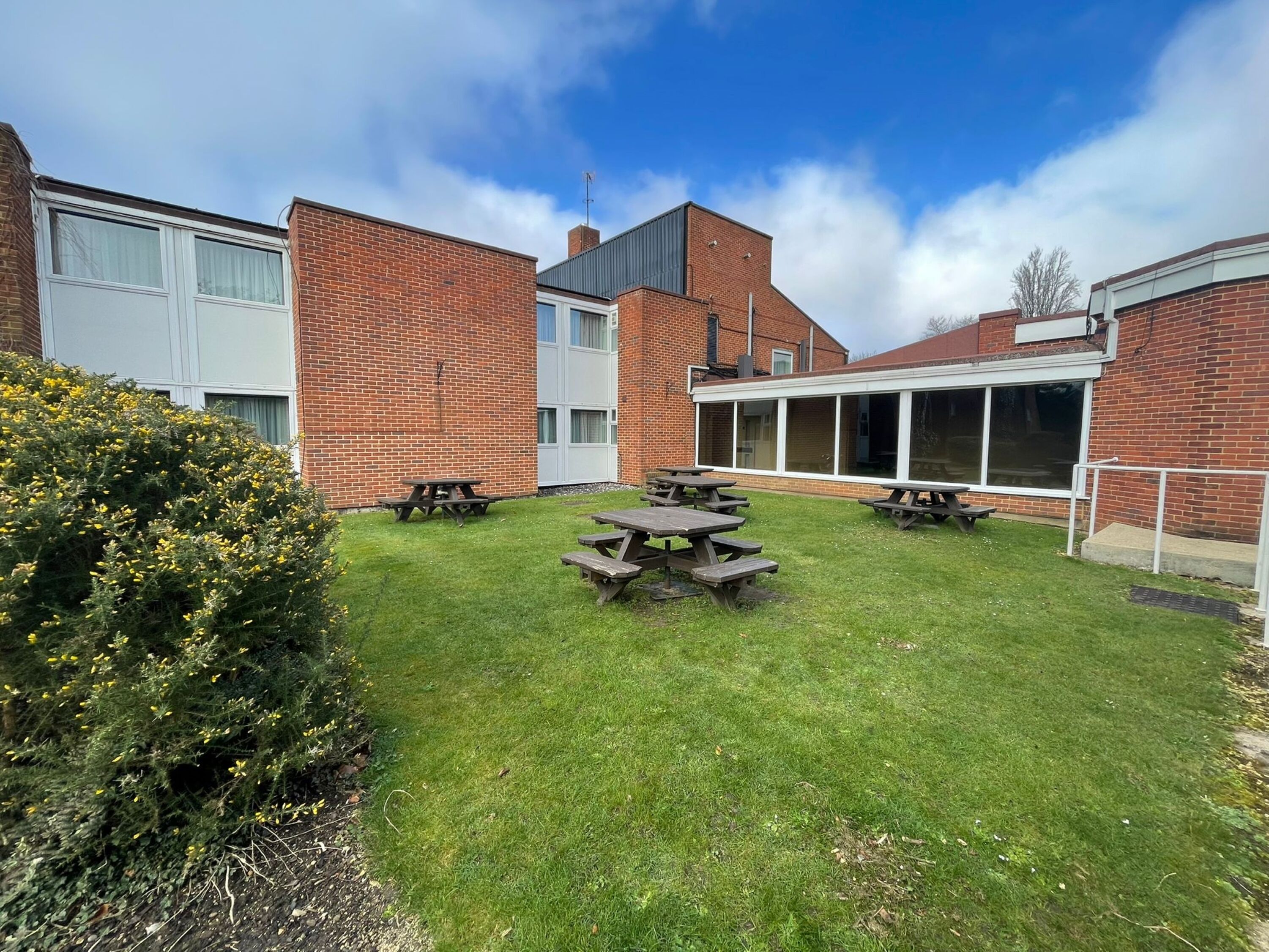 outdoor banquet area