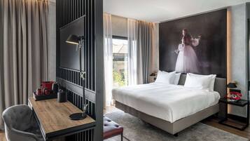 Family Room | Premium bedding, in-room safe, desk, soundproofing