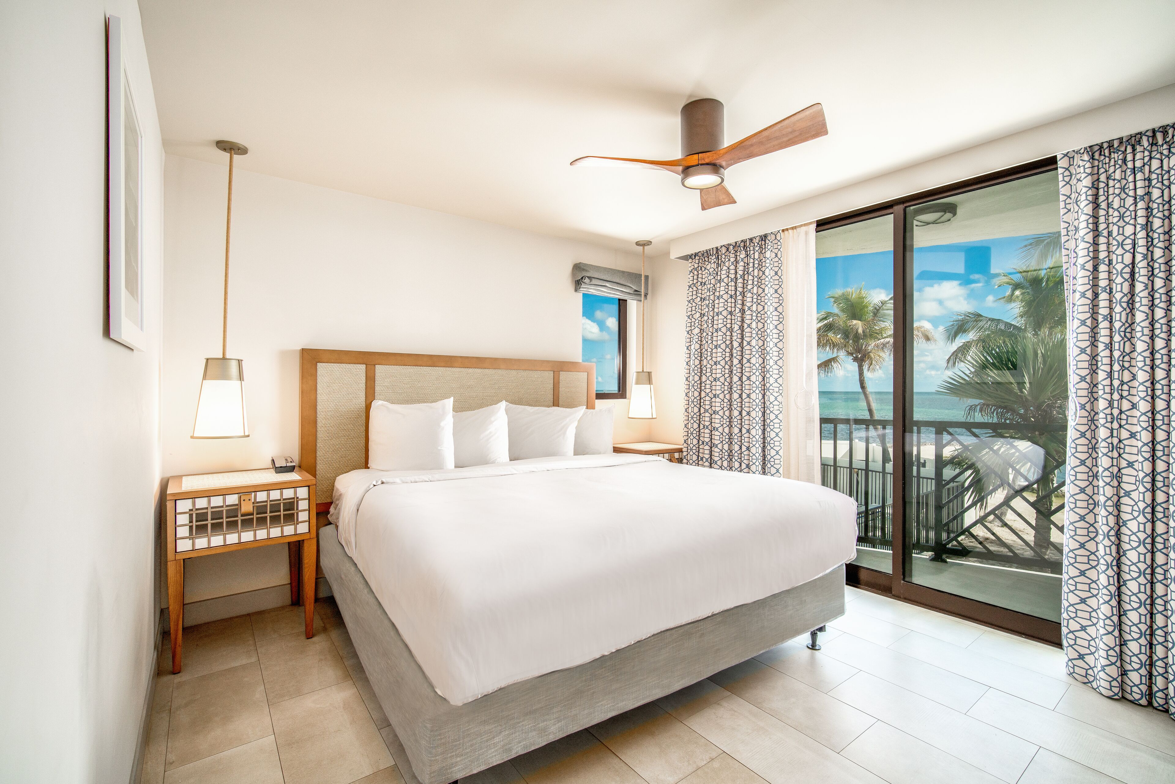 ADA Ocean View King Suite | Hypo-allergenic bedding, pillowtop beds, laptop workspace
