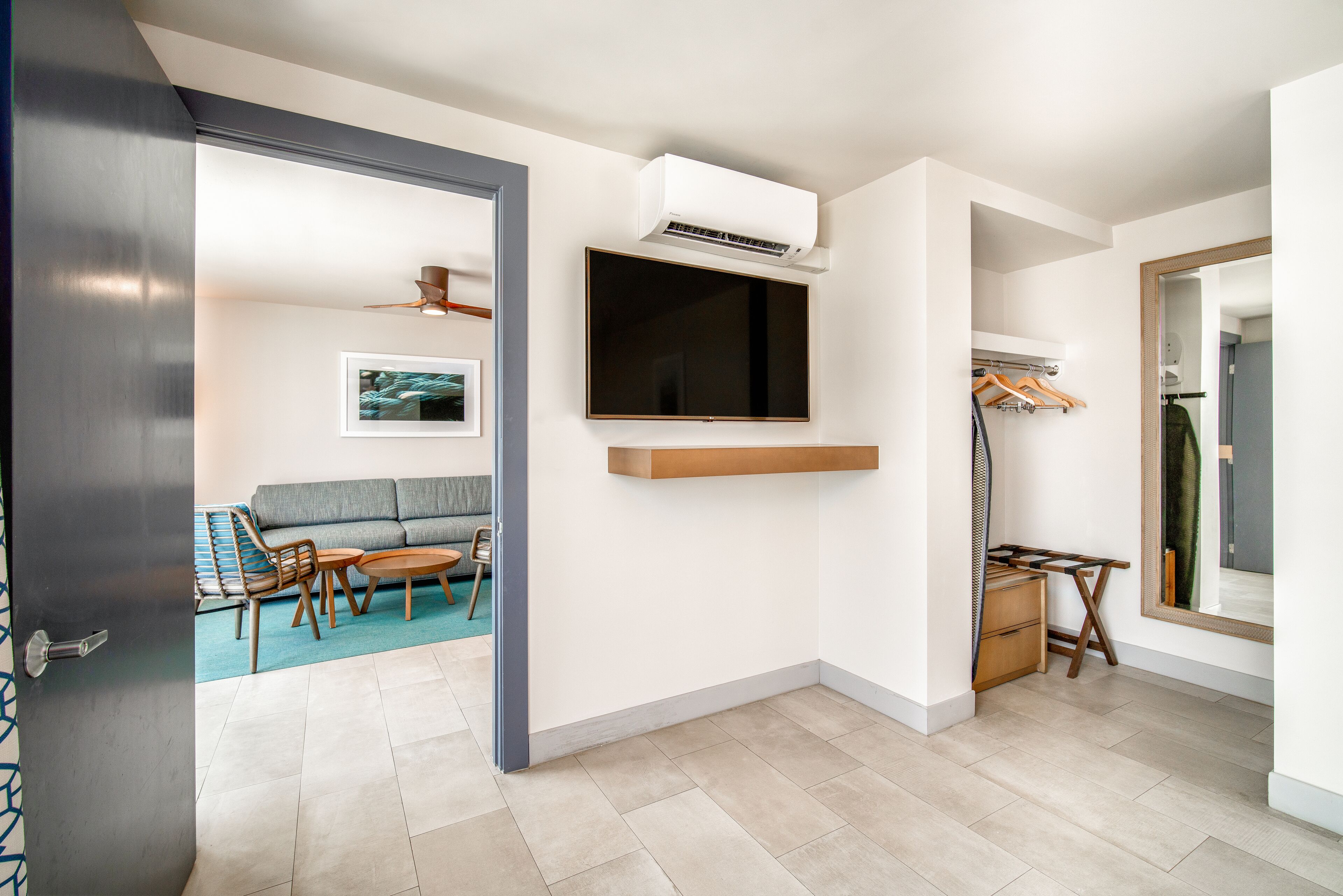 ADA Ocean View King Suite | Living room
