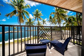 Deluxe Ocean View Two Queen Suite | Balcony - Chesapeake Beach Resort (Islamorada)