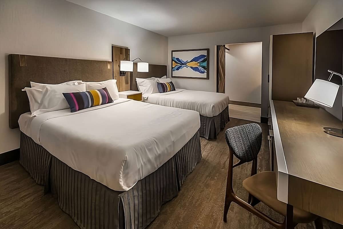 1 bedroom, in-room safe, individually furnished, desk