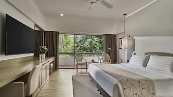 In-room safe, desk, iron/ironing board, free cots/infant beds