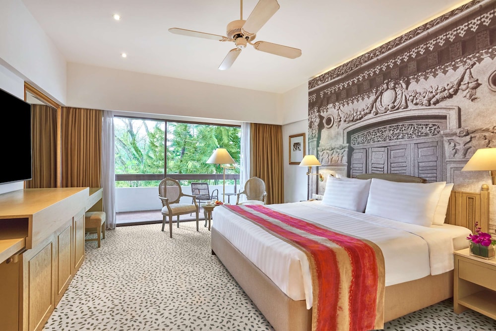 Goodwood Park Hotel by null