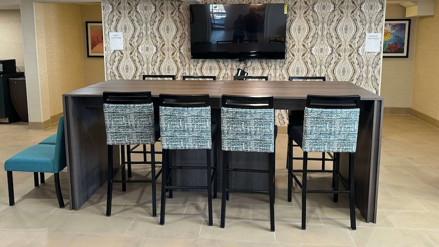 La Quinta Inn by Wyndham Albuquerque Airport