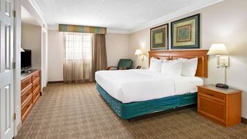 Ropa de cama de alta calidad y escritorio