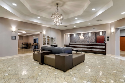 Drury Inn & Suites St Joseph