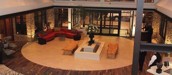 Embassy Suites by Hilton Detroit Metro Airport