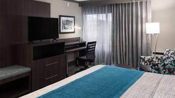 Habitación estándar, 1 cama King size, para no fumadores | Edredón, caja de seguridad en la habitación y escritorio