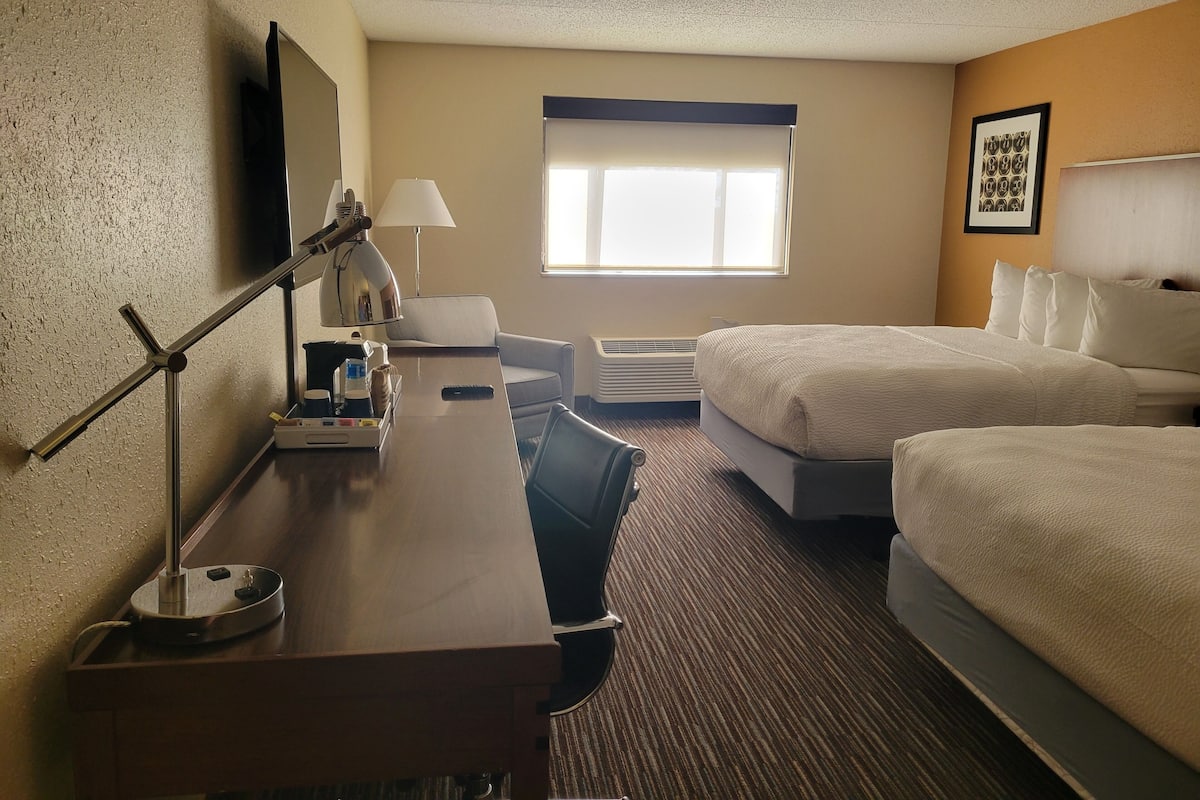 Classic Double Room | 1 bedroom, premium bedding, iron/ironing board, free WiFi