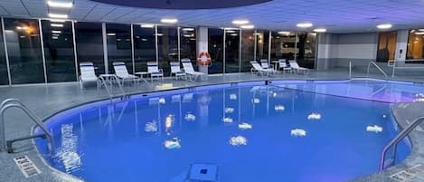 Indoor pool, outdoor pool