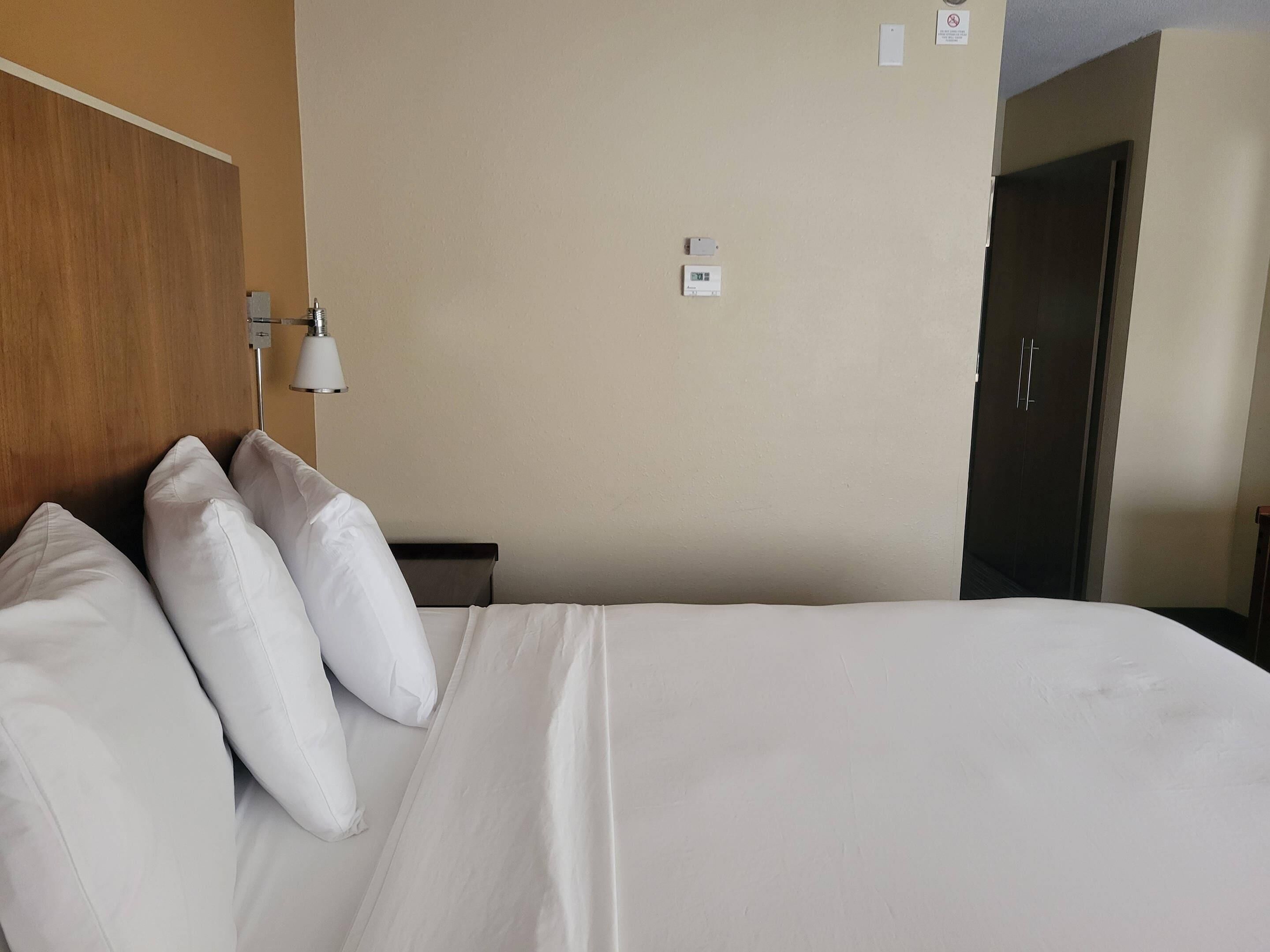 Rom – standard, 1 kingsize-seng, ikke-røyk | Sengetøy av topp kvalitet, strykejern/-brett og wi-fi (inkludert)