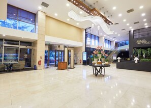 Lobby - Dedeman Istanbul (Istanbul)