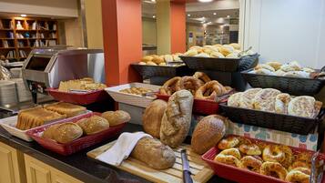 Daily buffet breakfast (EUR 20 per person)