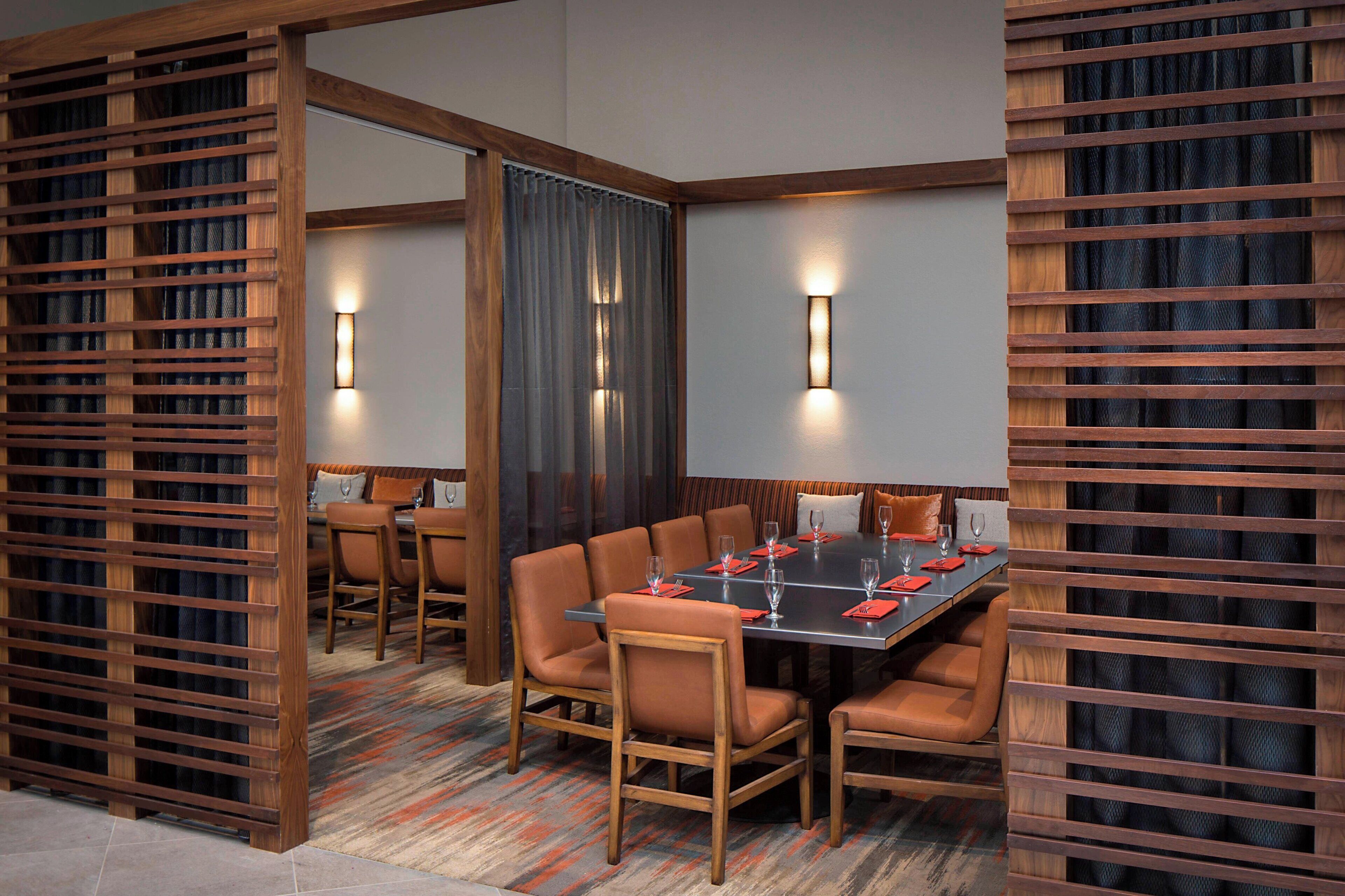 breakfast and dinner served, american cuisine