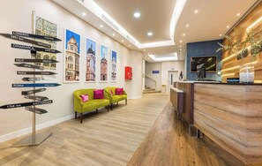 Exterior - Hotel Madrid Centro Affiliated by Meliá (Madrid)