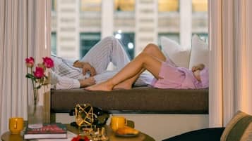 TV LCD 55 polegadas com canais a cabo, TV, filmes pagos