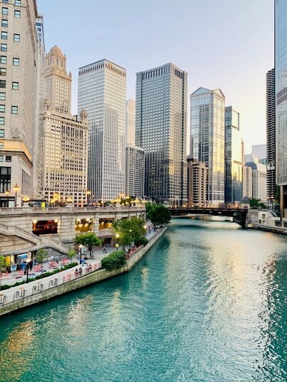 L7 Chicago by LOTTE