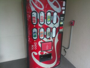 Vending machine