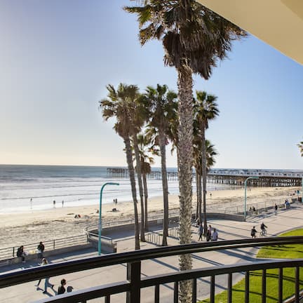 Standard Single Room, 1 Bedroom, Oceanfront | Beach/ocean view