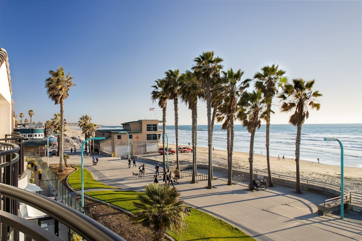 standard single room, 1 bedroom, oceanfront | view from room