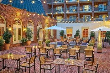 Hotel Exterior at The Alexandrian Old Town Alexandria, Autograph Collection