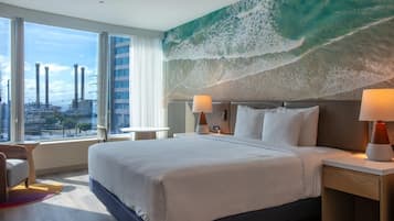 Hypo-allergenic bedding, in-room safe, desk, laptop workspace