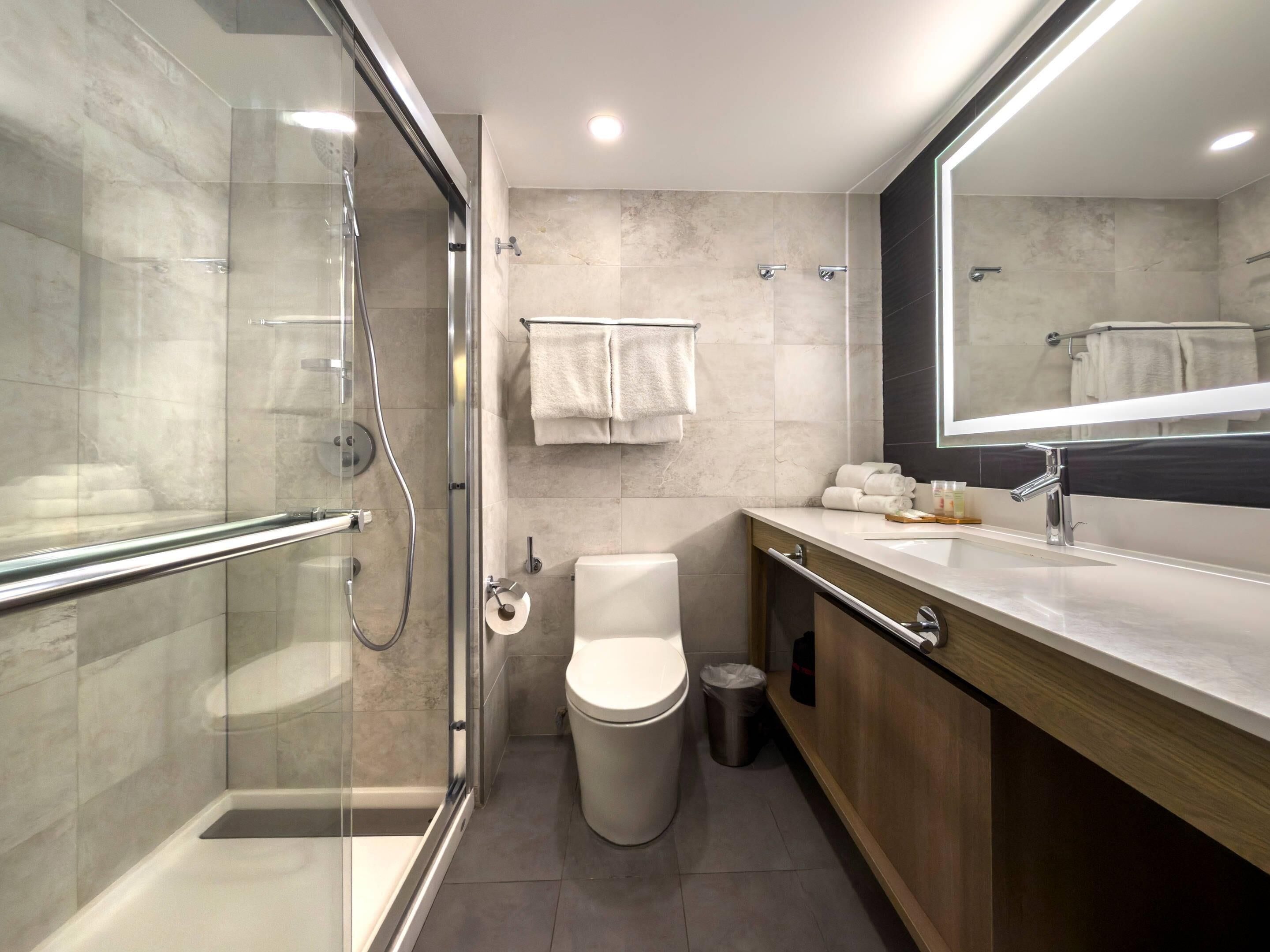 Executive Room, 2 Double Beds | Hypo-allergenic bedding, in-room safe, desk, laptop workspace