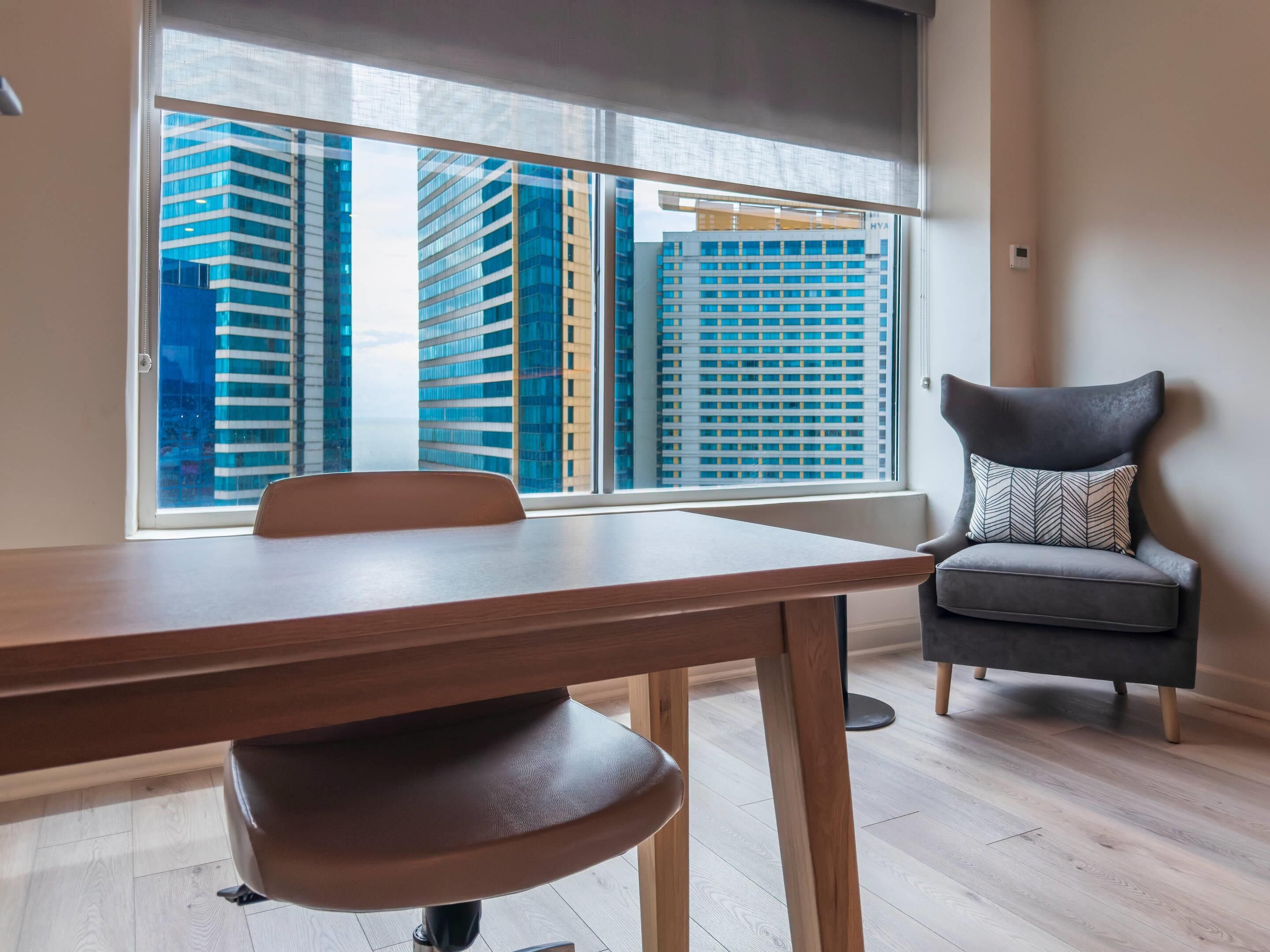 Suite, 2 Bedrooms, Balcony