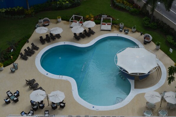 Outdoor pool, pool umbrellas