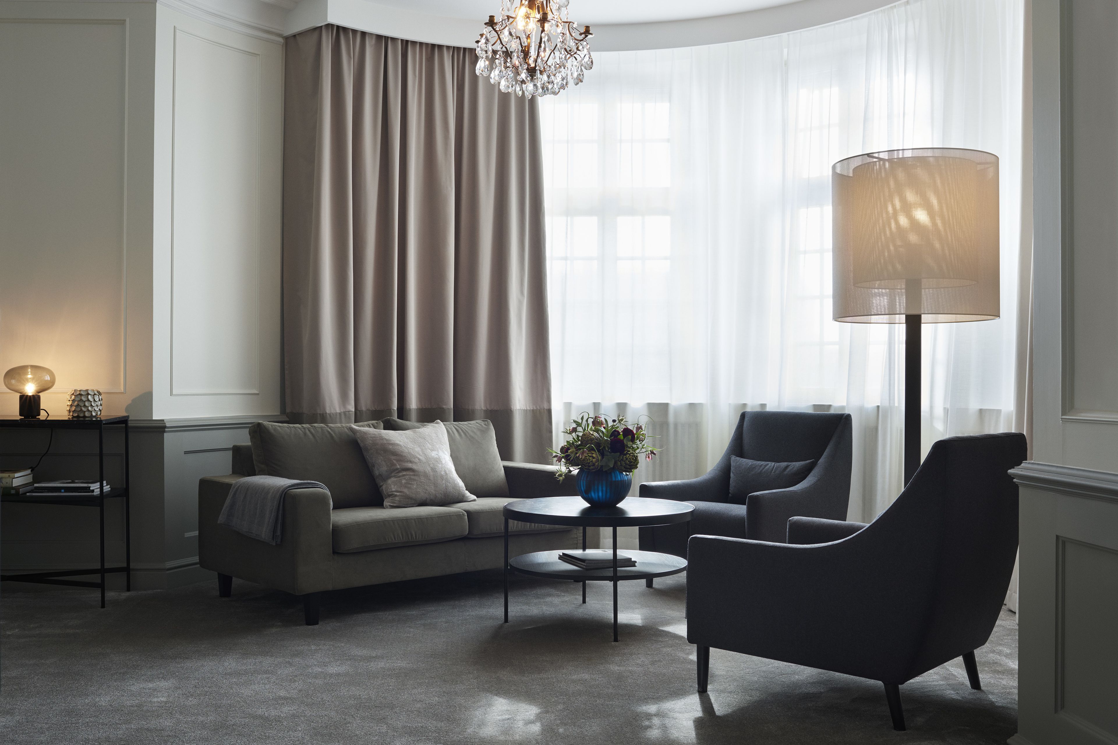 executive suite (water view) | living area | led tv, netflix, pay films