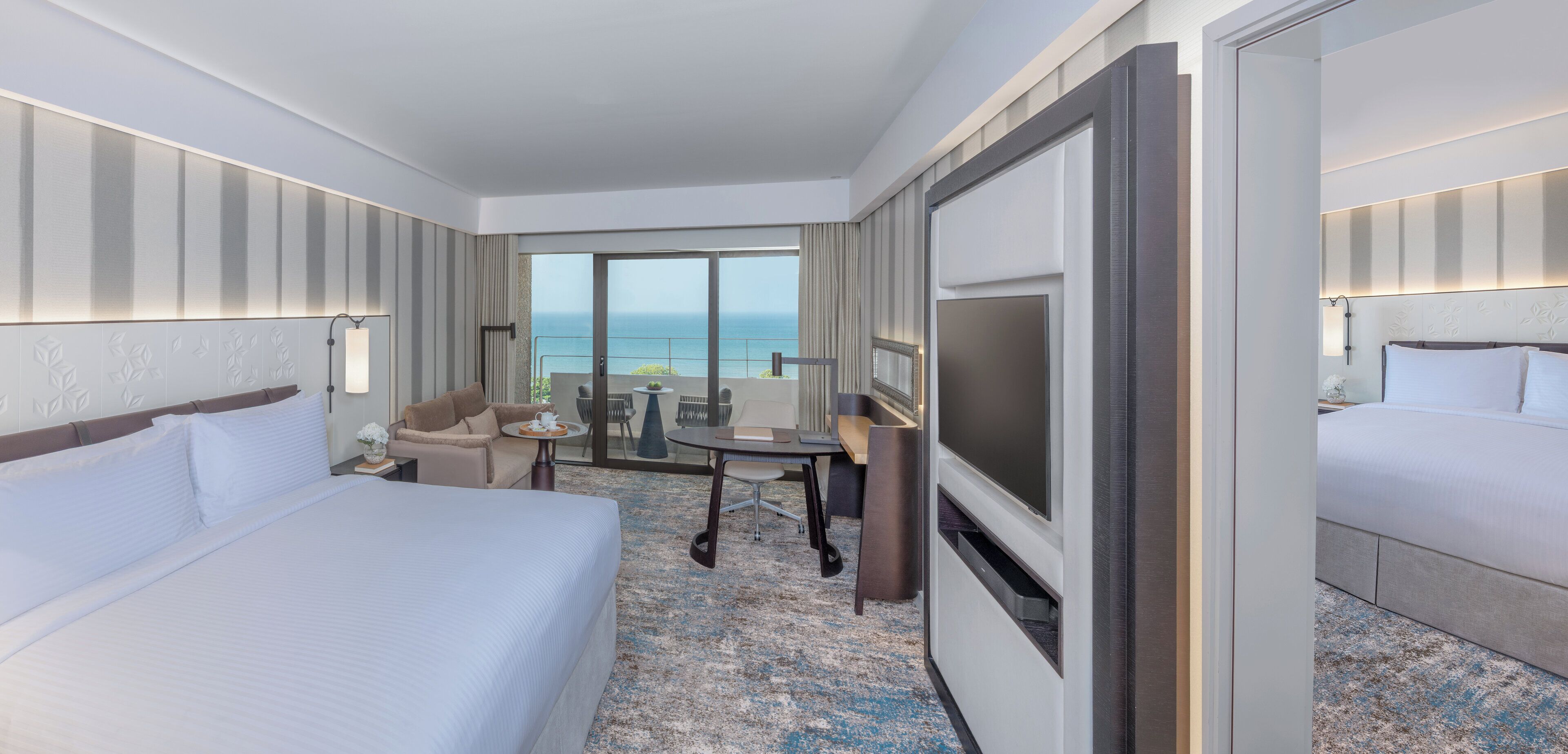 Room, 1 King Bed, Non Smoking, Balcony (Top Floor, Sunset View) | Egyptian cotton sheets, premium bedding, down comforters, minibar