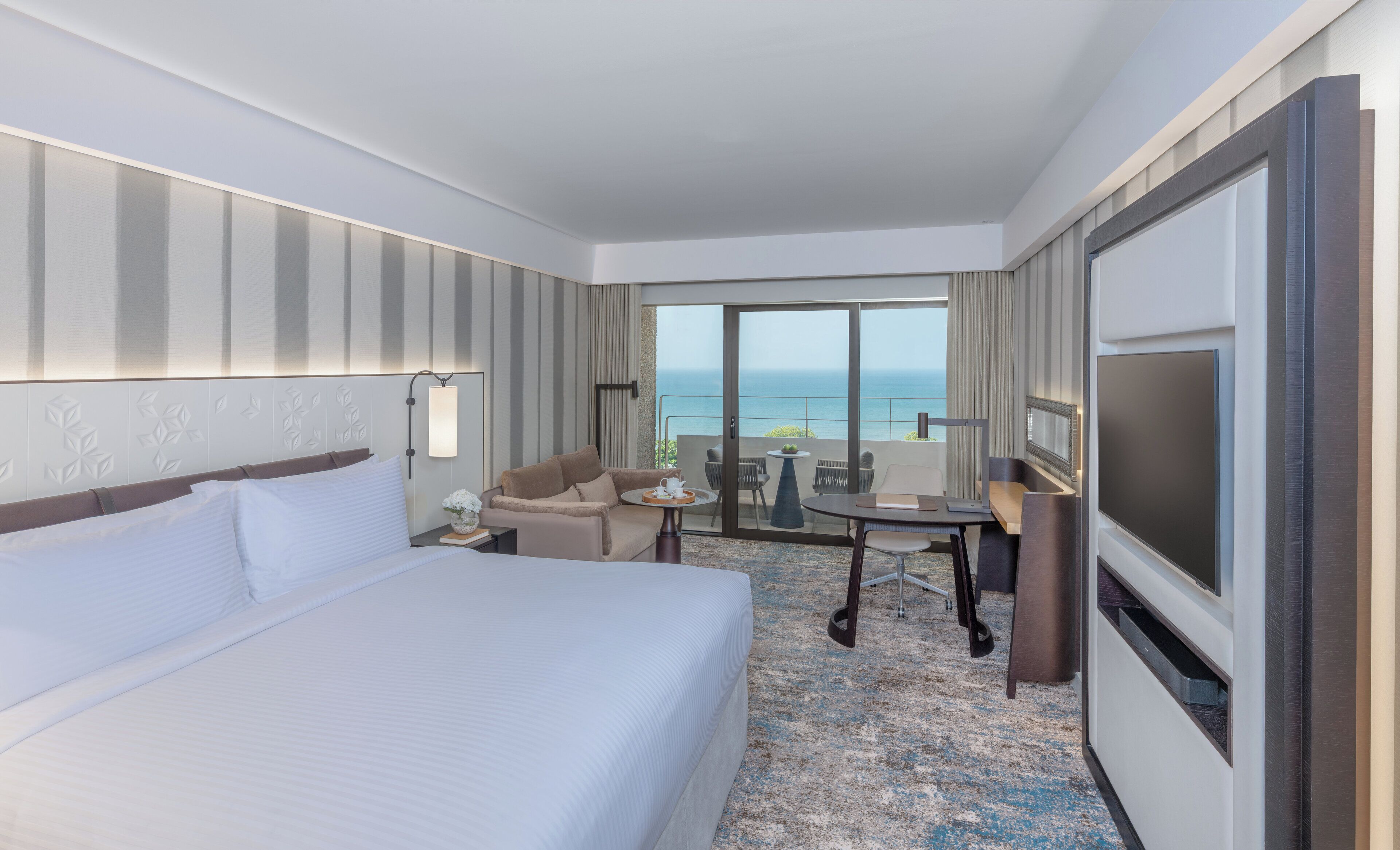 Egyptian cotton sheets, premium bedding, down duvets, minibar