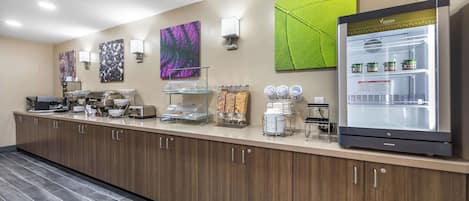 Free daily buffet breakfast