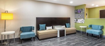 Sleep Inn & Suites Salina I-135