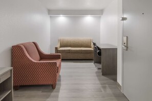 Suite, 1 King Bed with Sofa bed, Non Smoking | Desk, blackout drapes, iron/ironing board, free WiFi