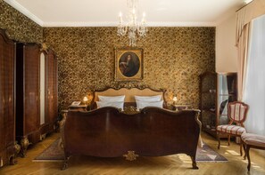 Suite (Historical) | Hypo-allergenic bedding, minibar, in-room safe, desk - Esplanade Hotel Prague (Prague)