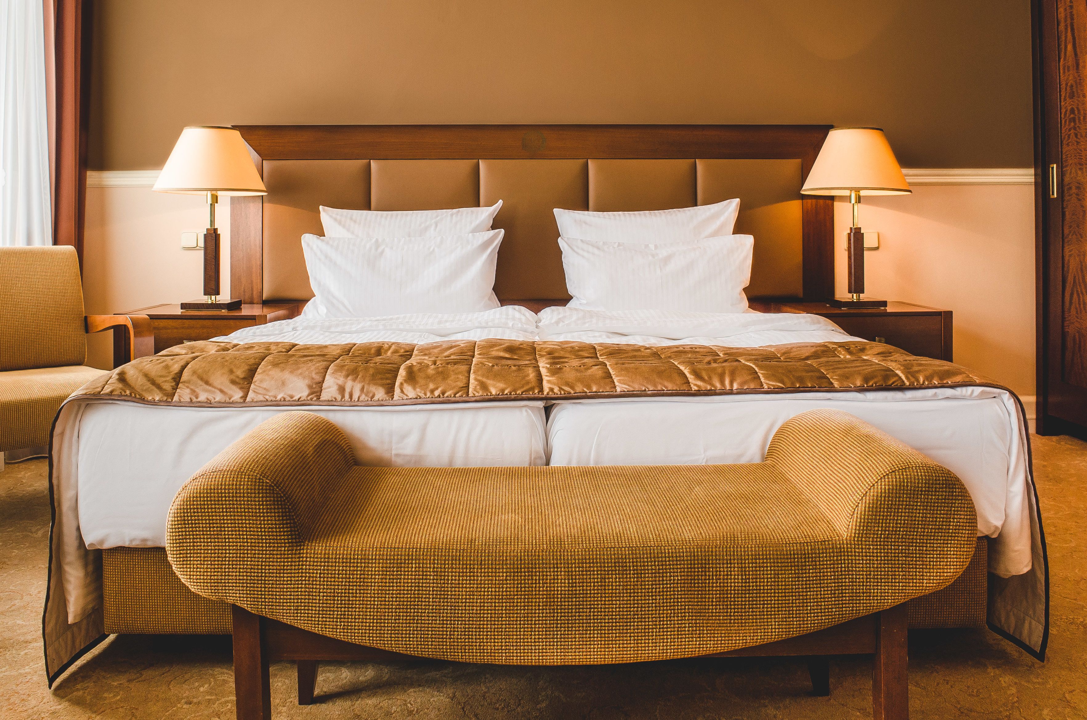 hypo-allergenic bedding, minibar, in-room safe, desk