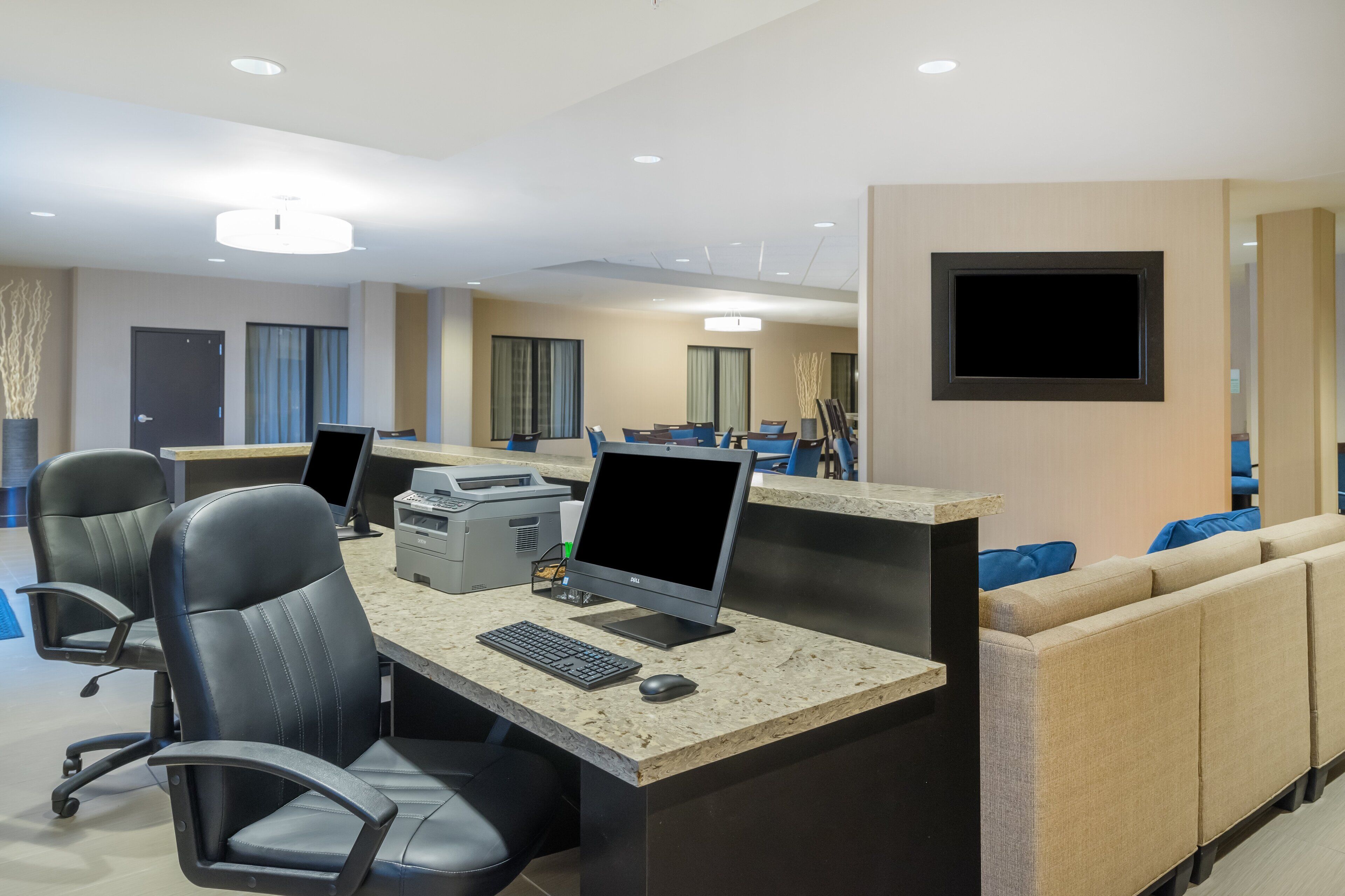 숙박 시설 내 편의 시설/서비스